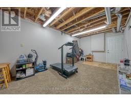 5 WHISPERING PINE LANE - 34