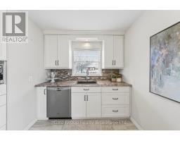 8 WILLIAM STREET - 14