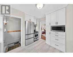 8 WILLIAM STREET - 16