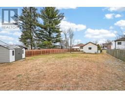 8 WILLIAM STREET - 30