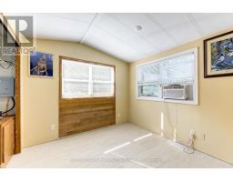 94 - 495856 10TH LINE - 17