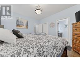 46 COLIN AVENUE - 24