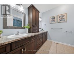 46 COLIN AVENUE - 25