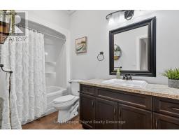 46 COLIN AVENUE - 28