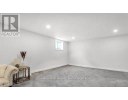 602 - 361 QUARTER TOWN LINE - 37