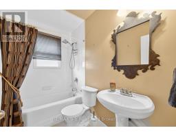 23 GLENN AVENUE - 20