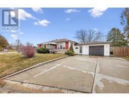 23 GLENN AVENUE - 33