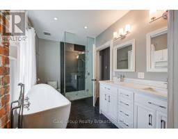 155 VANSITTART AVENUE - 25