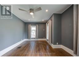 155 VANSITTART AVENUE - 28