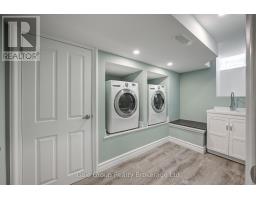 155 VANSITTART AVENUE - 37