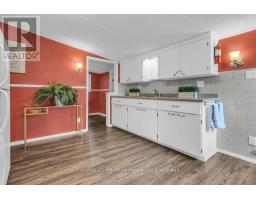 386 OXFORD AVENUE - 12