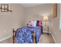 386 OXFORD AVENUE - 18