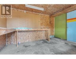 386 OXFORD AVENUE - 31