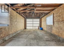 386 OXFORD AVENUE - 32