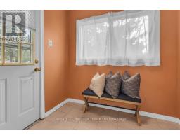 386 OXFORD AVENUE - 4