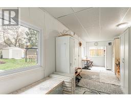 72 BAYSWATER STREET - 13