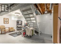 72 BAYSWATER STREET - 19