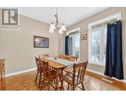 643 SOUTHWOOD WAY - 7