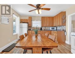 591 LAKESHORE ROAD - 21