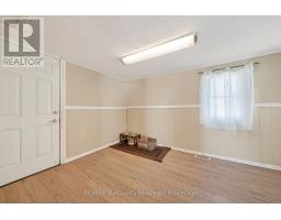 591 LAKESHORE ROAD - 33