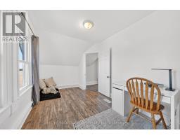 591 LAKESHORE ROAD - 39