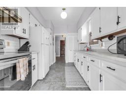 52 BISHOP STREET - 4