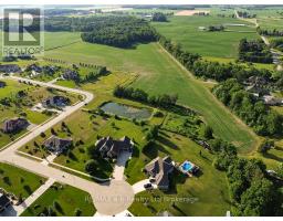 000 DEER CRESCENT - 5