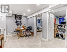 129 PASSCHENDAELE STREET N - 30