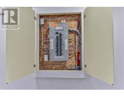 504 BALDWIN CRESCENT - 29