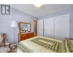 33 WILKINS CRESCENT - 19