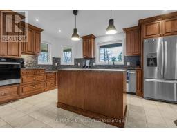 54 ALBERT STREET - 3