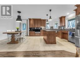 54 ALBERT STREET - 7