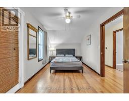 313 SIMCOE STREET - 11