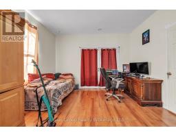 313 SIMCOE STREET - 8