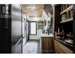 513 KING STREET - 26