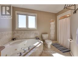 7 WOODHATCH CRESCENT - 23