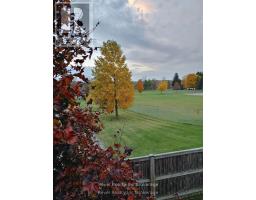 7 WOODHATCH CRESCENT - 39