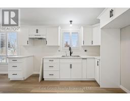 165 BROOKSIDE CRESCENT - 6