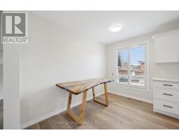 165 BROOKSIDE CRESCENT - 9