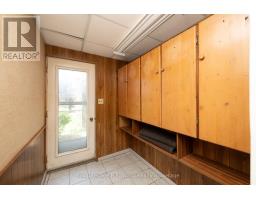 23 SPRUCE STREET W - 28