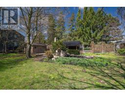 23 SPRUCE STREET W - 33