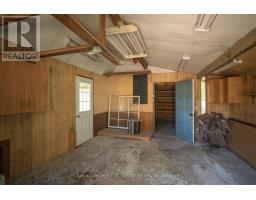 23 SPRUCE STREET W - 36