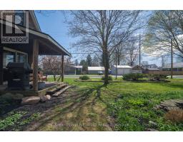 23 SPRUCE STREET W - 40