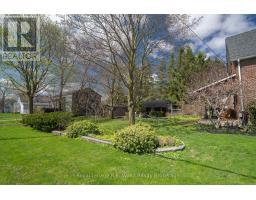 23 SPRUCE STREET W - 41