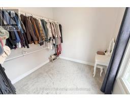 688 HENRY STREET - 20