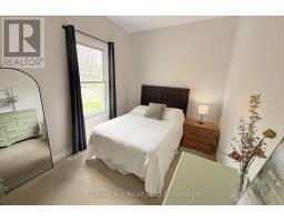 688 HENRY STREET - 24