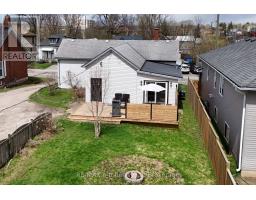 688 HENRY STREET - 38