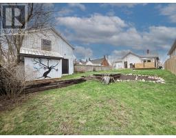 688 HENRY STREET - 47