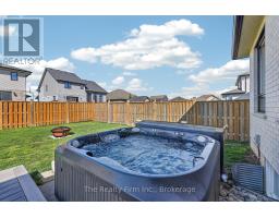 193 HEMLOCK STREET - 42