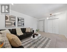 89 WOODVALE DRIVE - 32